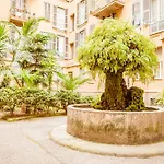 Residenza Ave