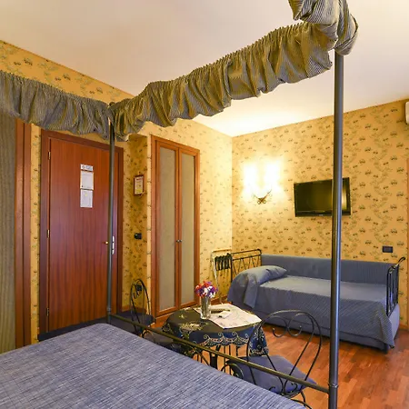 Residenza Ave 4* روما