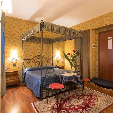 Residenza Ave Bed and Breakfast 4*