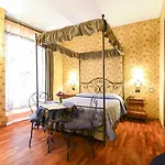 Bed and breakfast Residenza Ave 4*