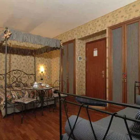 Residenza Ave 4*