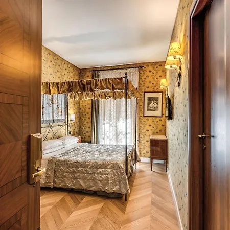 Bed & Breakfast Residenza Ave 4*