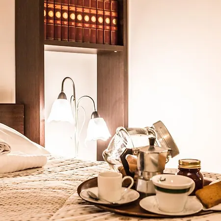 Bed & Breakfast Residenza Ave 4*