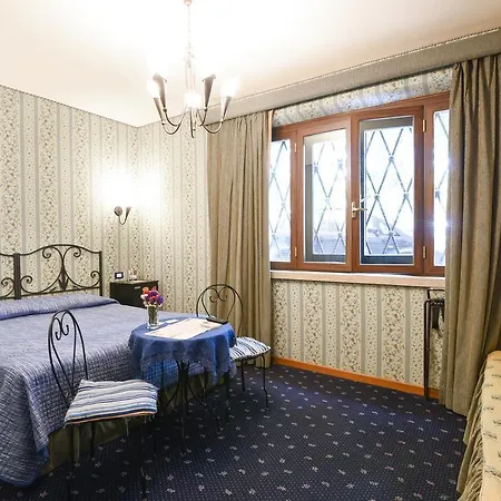 Bed & Breakfast Residenza Ave 4*